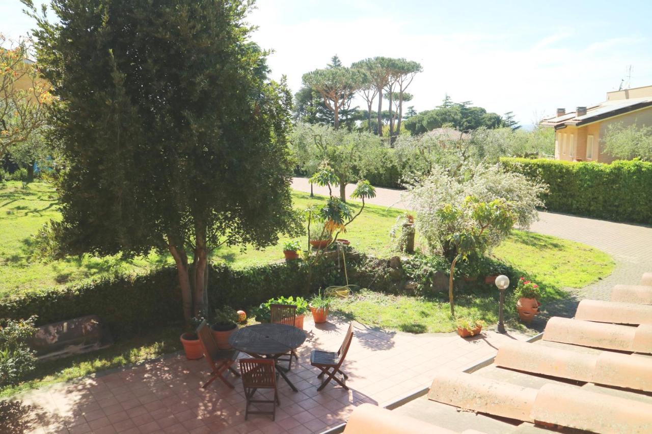 B&B Ai Glicini - Castelli Romani Marino Eksteriør bilde