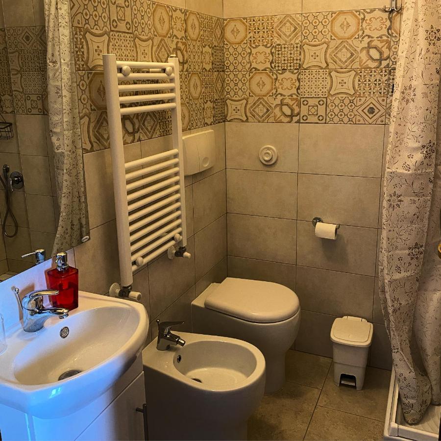 B&B Ai Glicini - Castelli Romani Marino Eksteriør bilde
