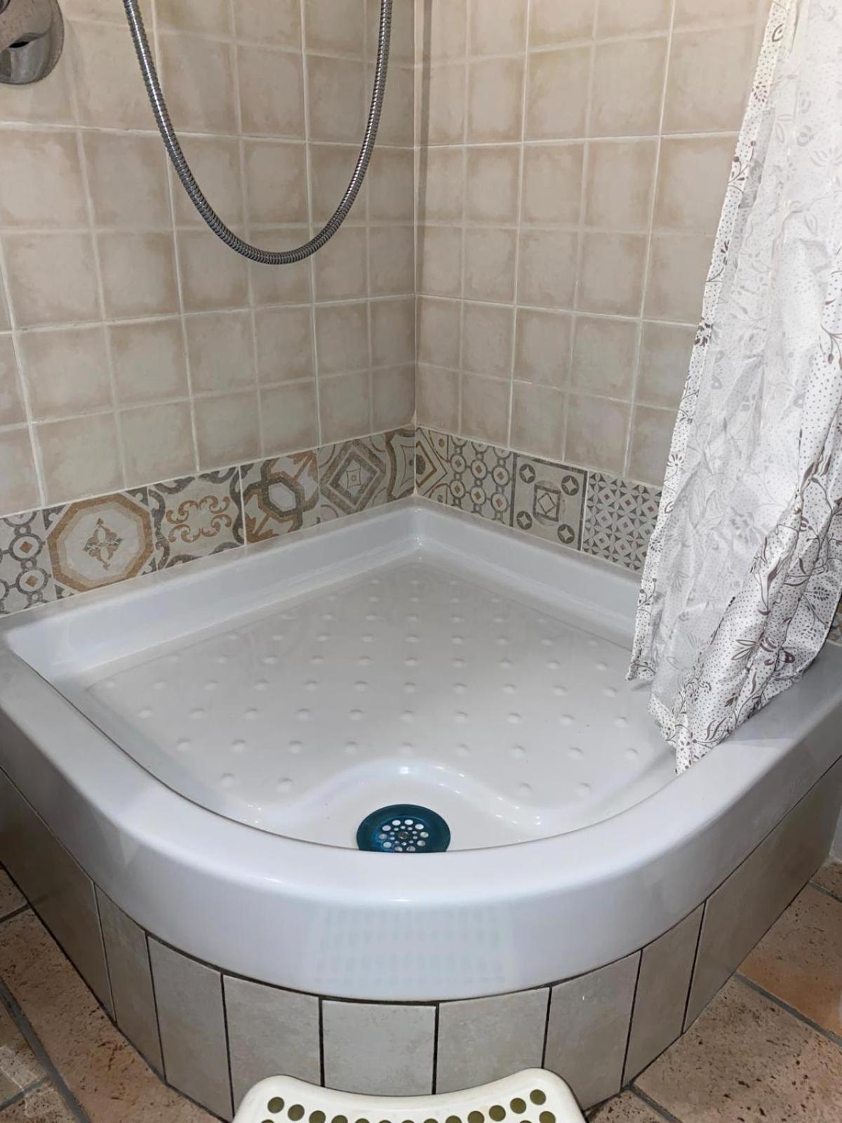 B&B Ai Glicini - Castelli Romani Marino Eksteriør bilde